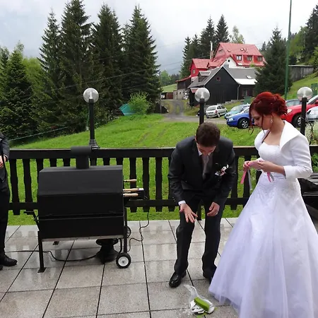 Horska Hubert 3* Bedrichov (Liberec)